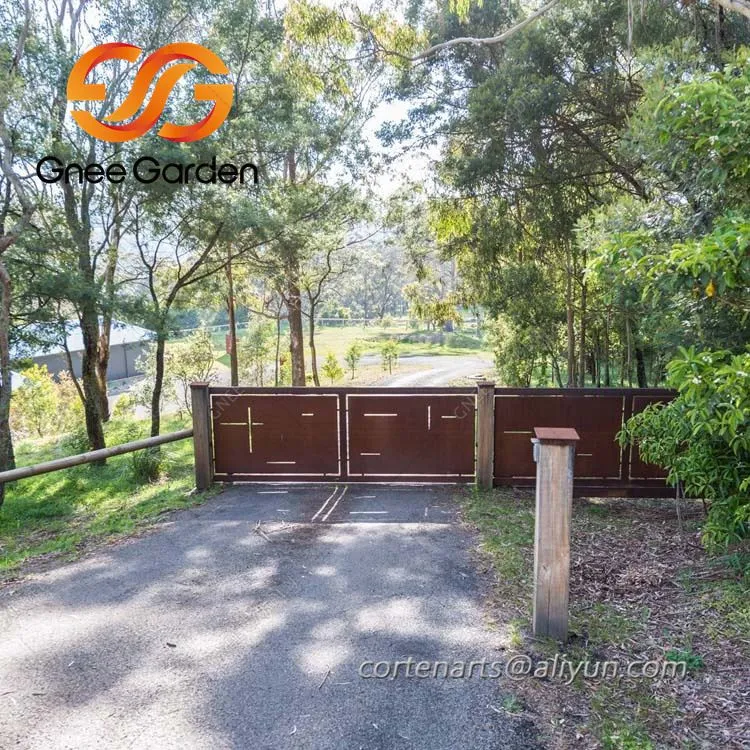 Corten tērauda dārza vārti un žogi