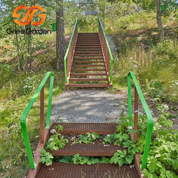 Rūsas izturīgas tērauda dārza kāpnes